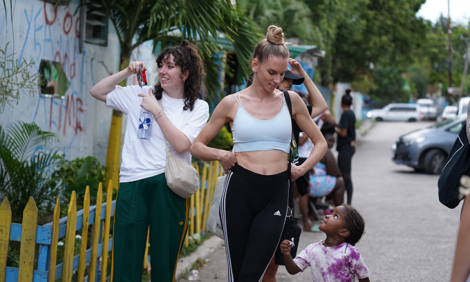 Dancehall Basics: Foundations & Energy